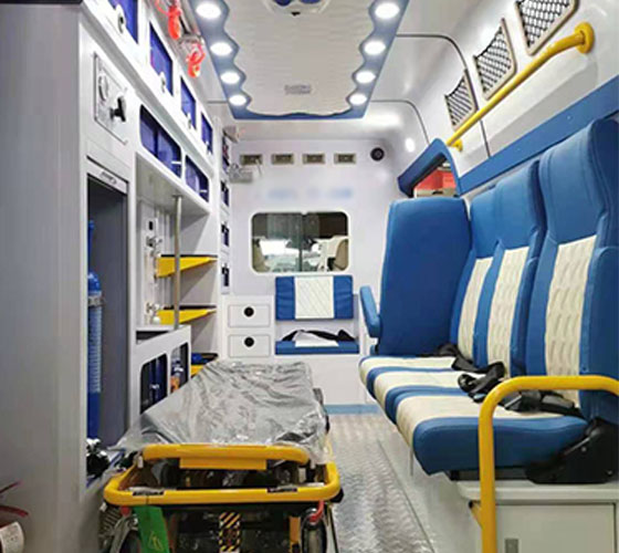 盈江县车辆内部展示