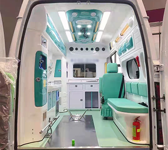 盈江县车辆内部展示